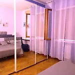 Mel Bed & Breakfast