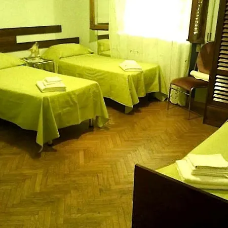 Mel Bed & Breakfast 3*