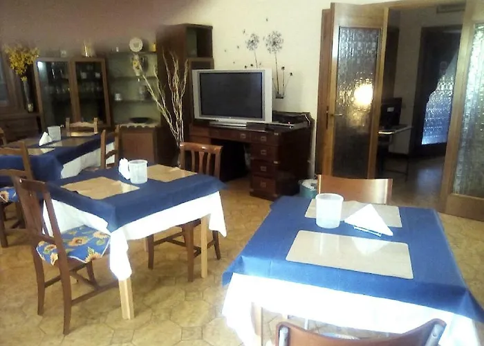 Mel Oda ve Kahvaltı Floransa